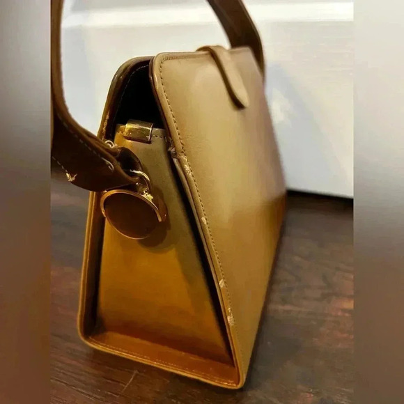 Andrew Geller Vintage Designer Camel Ombré Loop Clasp Pullman Style Handbag - Picture 5 of 14